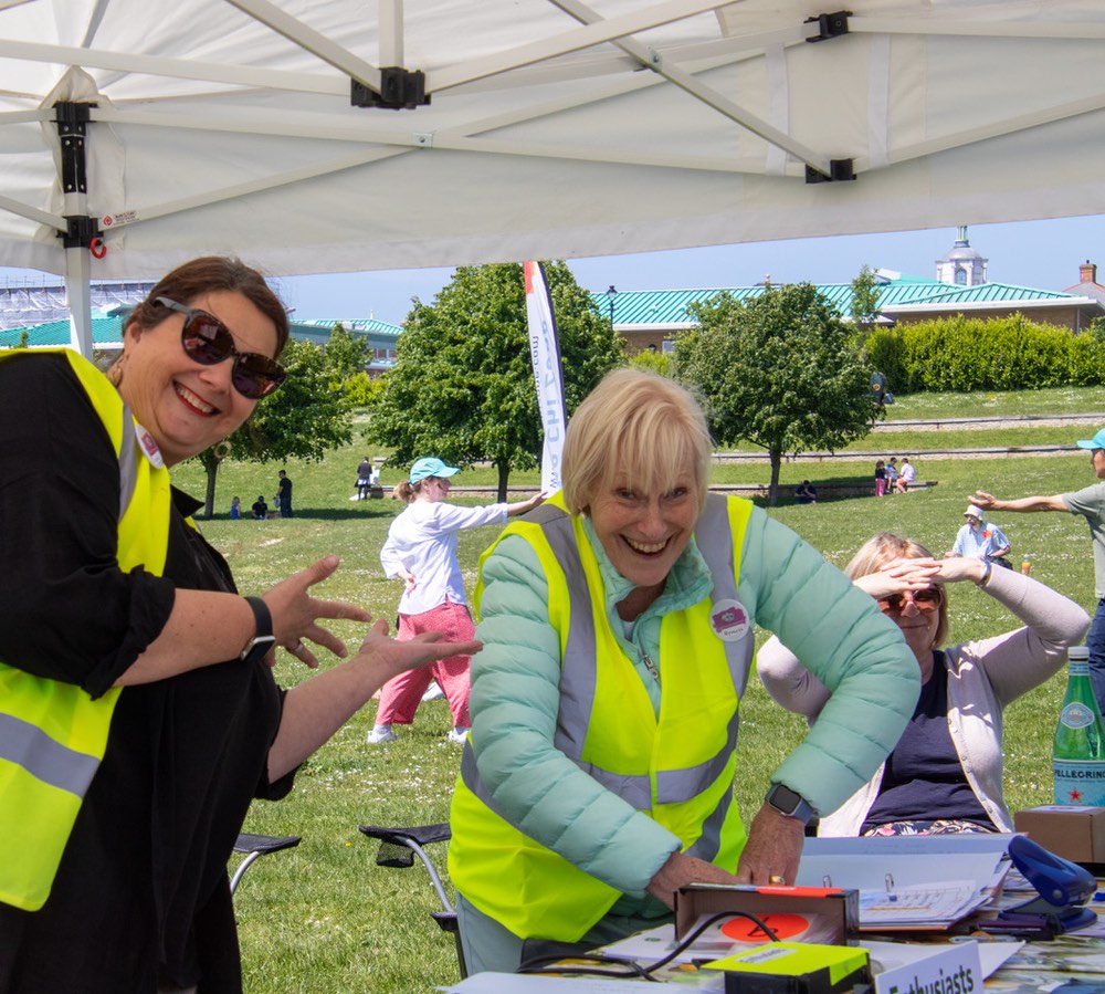 Volunteers 03