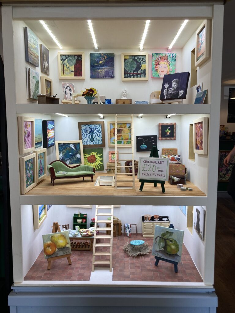 The Tiny Art House